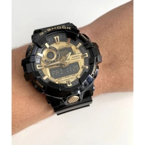 ZEGAREK MĘSKI CASIO G-SHOCK GA-710GB-1AER (zd140b) ZEGAREK MĘSKI CASIO G-SHOCK GA-710GB-1AER (zd140b)