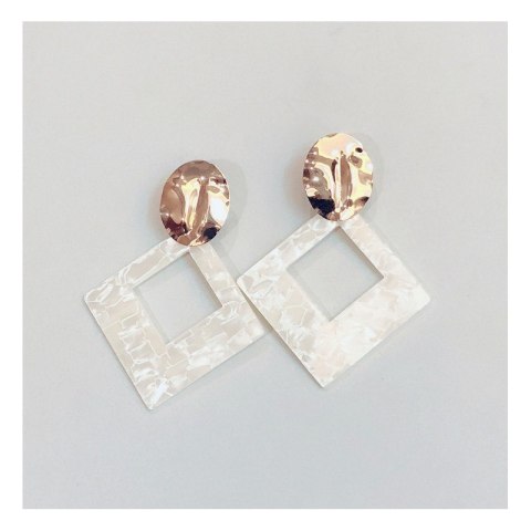 Kolczyki wiszące pearls triangle K1260 Kolczyki wiszące pearls triangle K1260