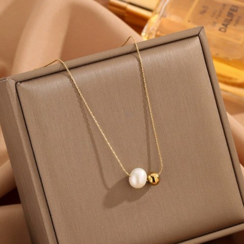 Naszyjnik stal szlachetna pozłacana 14k złotem, elegancki, KULKA, PERŁA NST2153 Naszyjnik stal szlachetna pozłacana 14k złotem, elegancki, KULKA, PERŁA NST2153