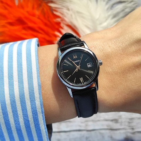 ZEGAREK DAMSKI CASIO LTP-V002L-1B3UDF (zd584j) + BOX ZEGAREK DAMSKI CASIO LTP-V002L-1B3UDF (zd584j) + BOX